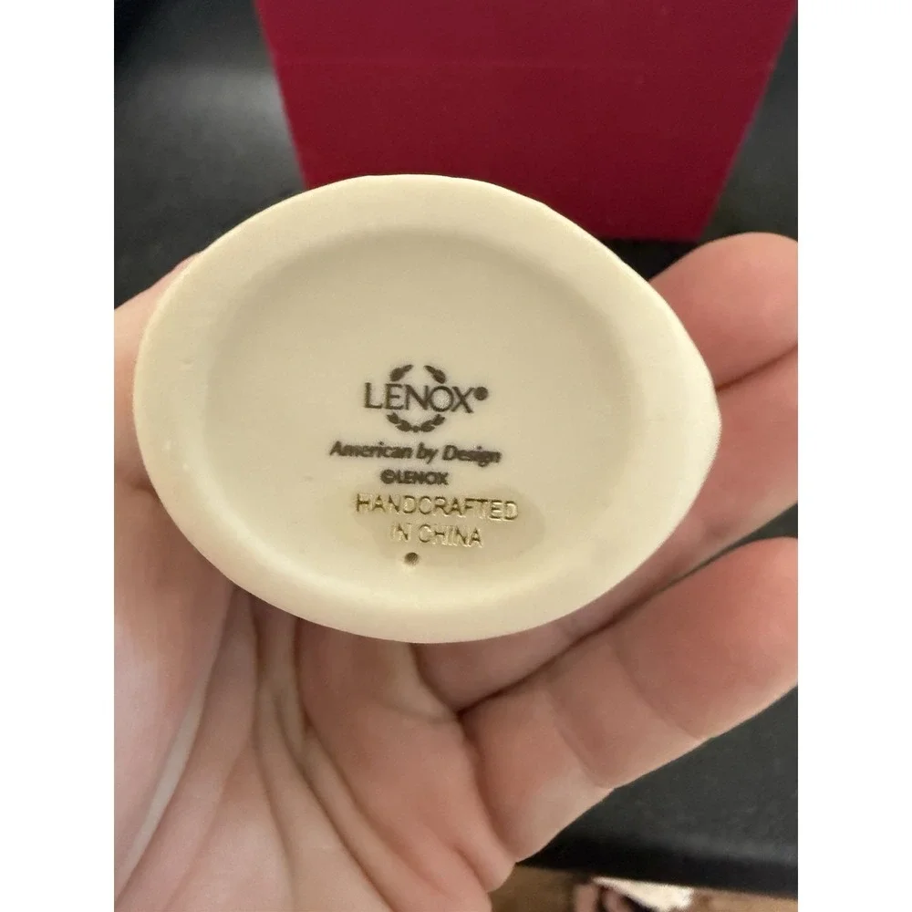 Lenox Ornament Angel of Grace with Peace Dove, 4.5